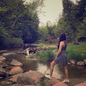 BRANDY MELVILLE  Elegant Crossback Dress